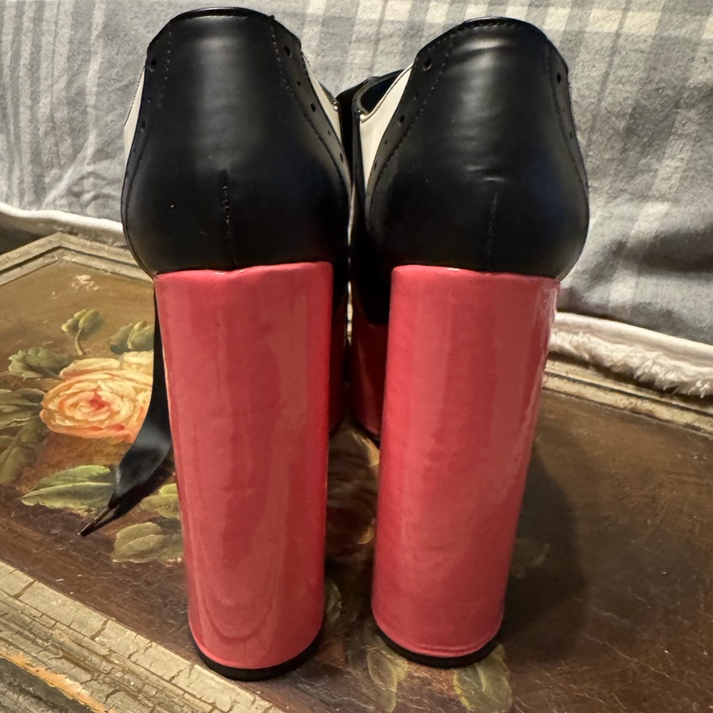 DOLLS KILL Pink and Black Charla Tedrick RITCHIE Saddle shoe Platforms size 10 - Picture 8 of 11